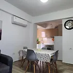 Old Town Boulevard Apartment In City Center